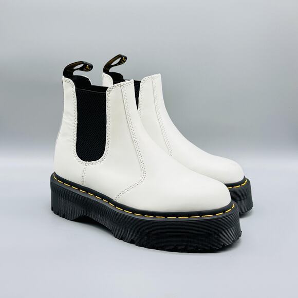 Dr Martens Boots Womens 7 White Leather Chelsea 2976 Quad Platform Retro Slip On - Picture 2 of 12